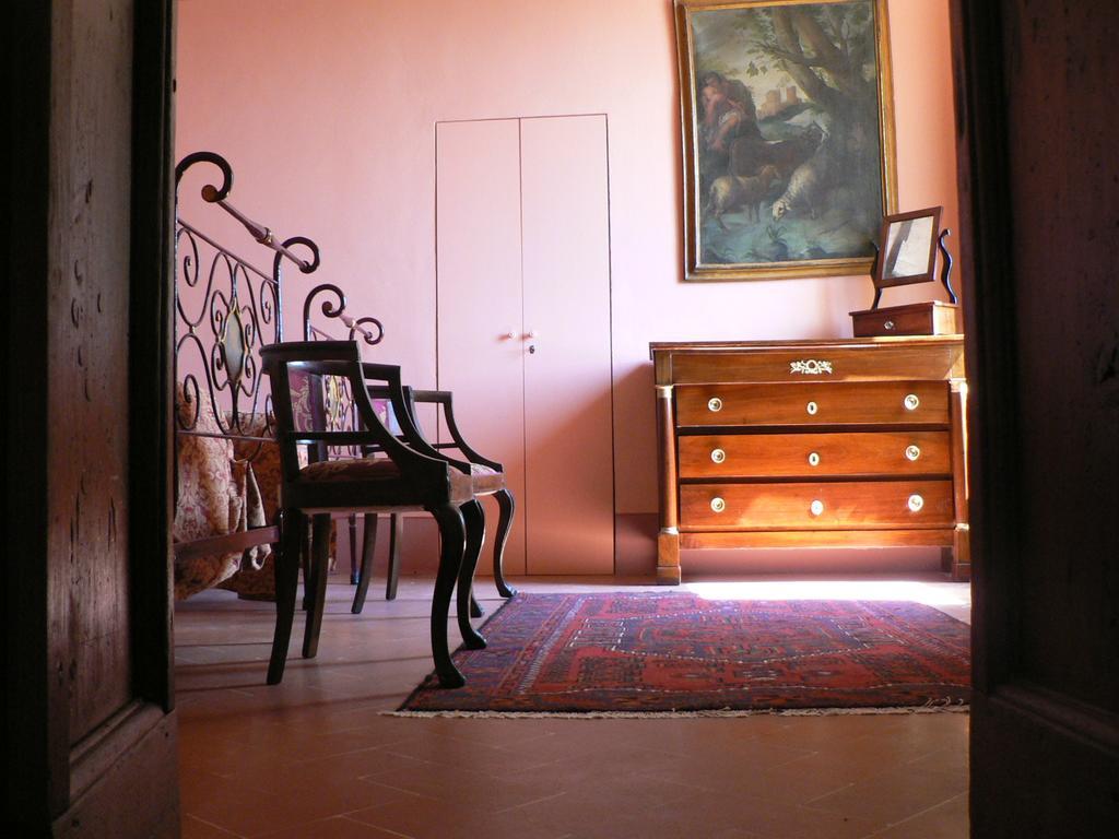 La Palombaia Guest House สโปเลโต ภายนอก รูปภาพ