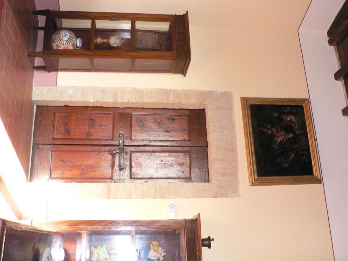 La Palombaia Guest House สโปเลโต ภายนอก รูปภาพ